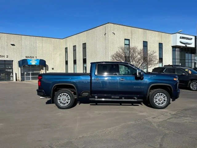 2023 Chevrolet Silverado 2500HD High Country