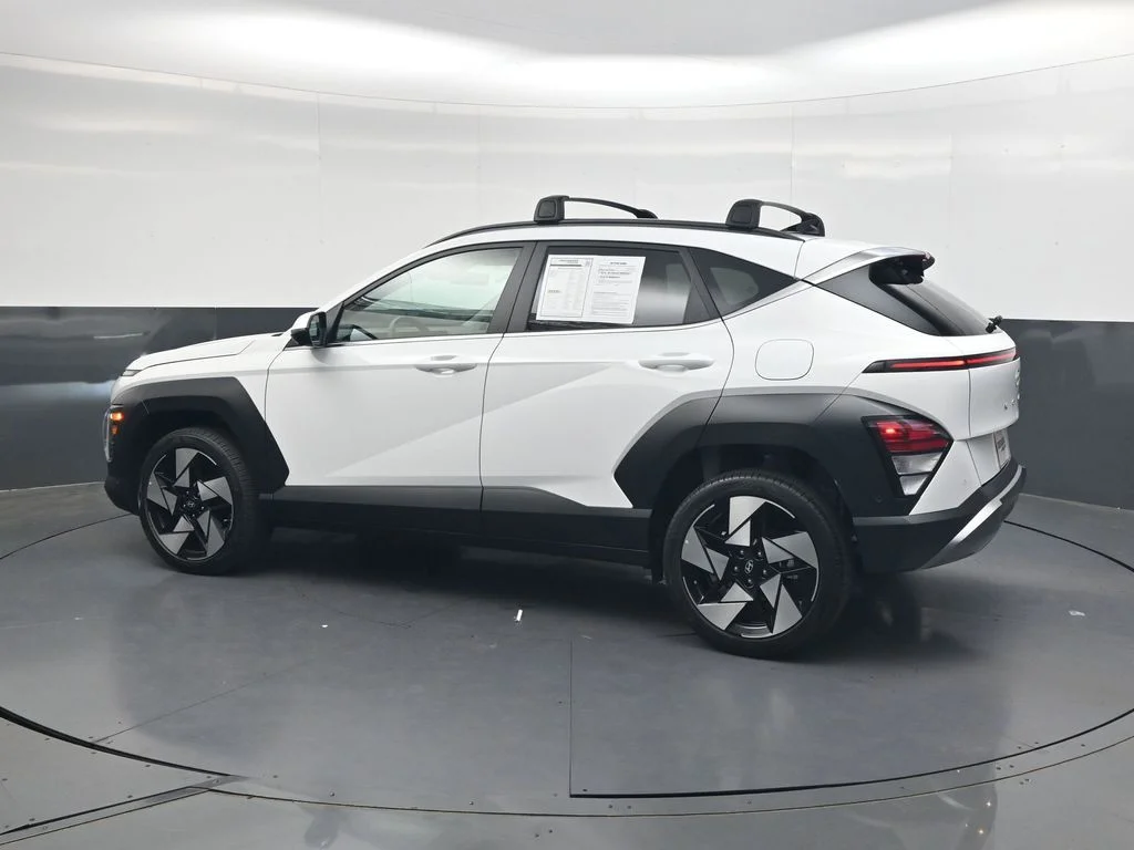 Used 2026 White Hyundai Limited image 8