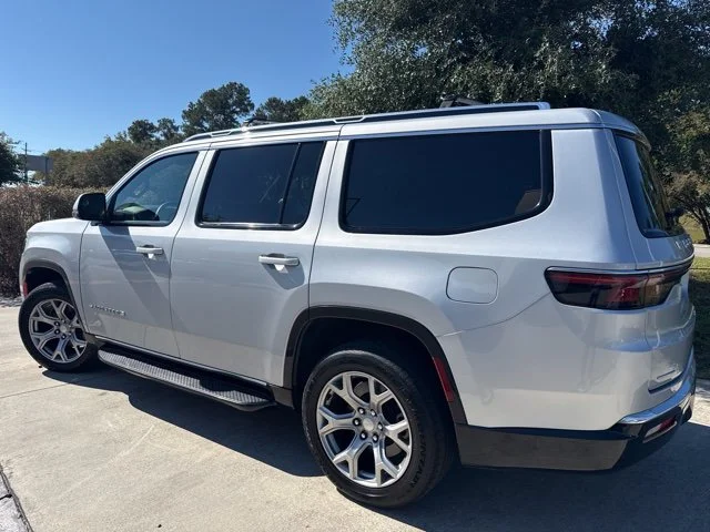 Used 2022 Silver Jeep Series II image 3