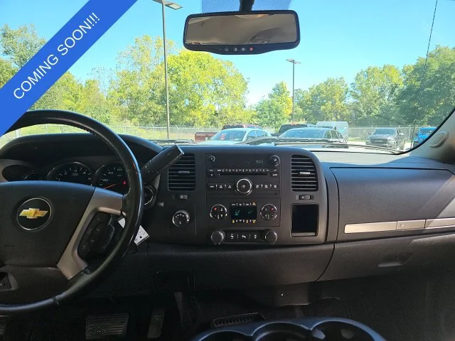 Used 2013 Black Chevrolet LT image 11