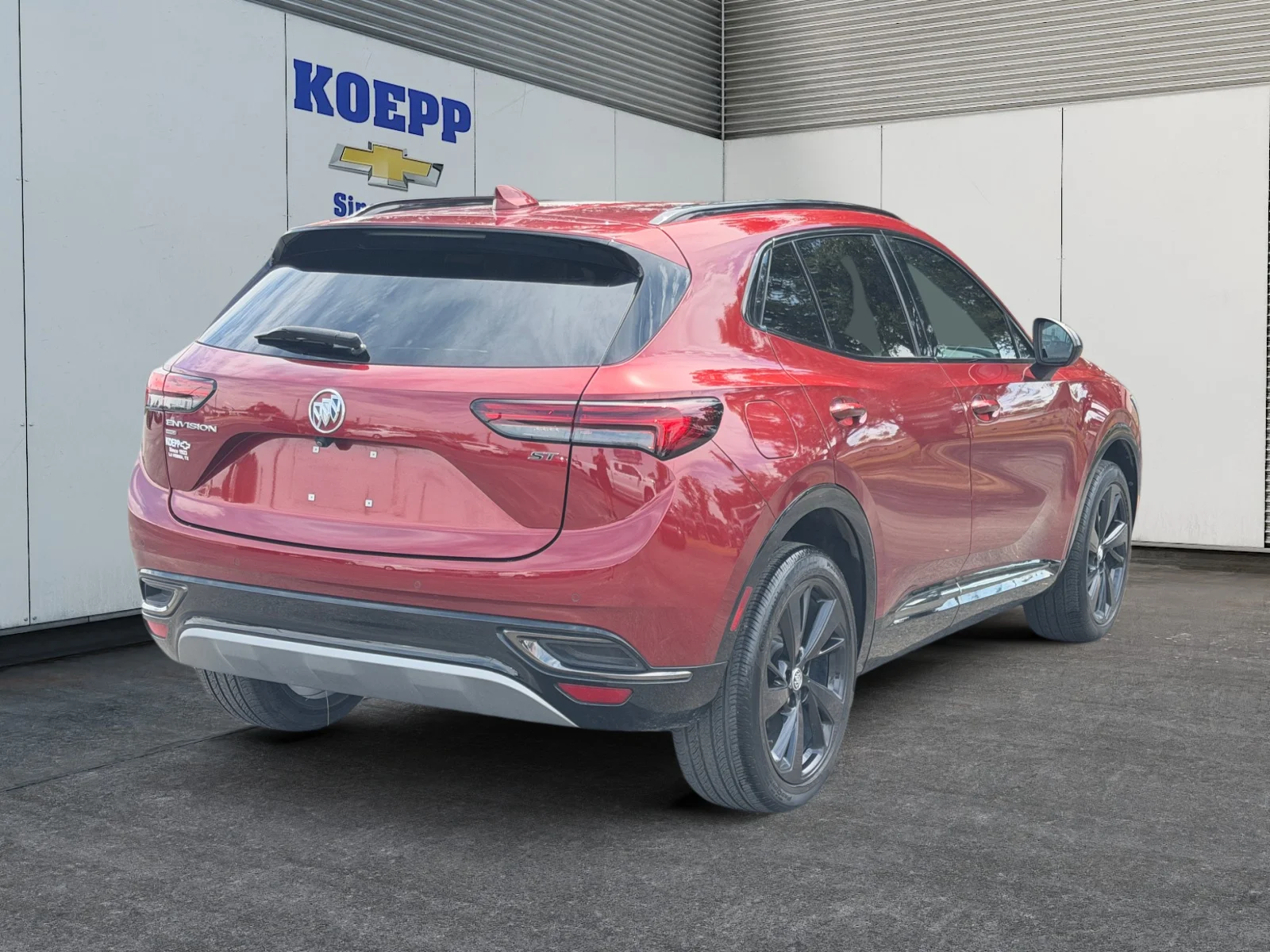 Used 2023 Cinnabar Metallic Buick Preferred image 5