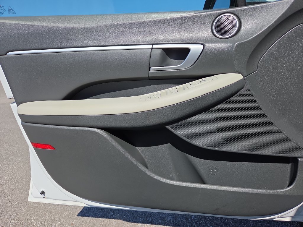 2024 Hyundai Sonata SEL - Photo 17