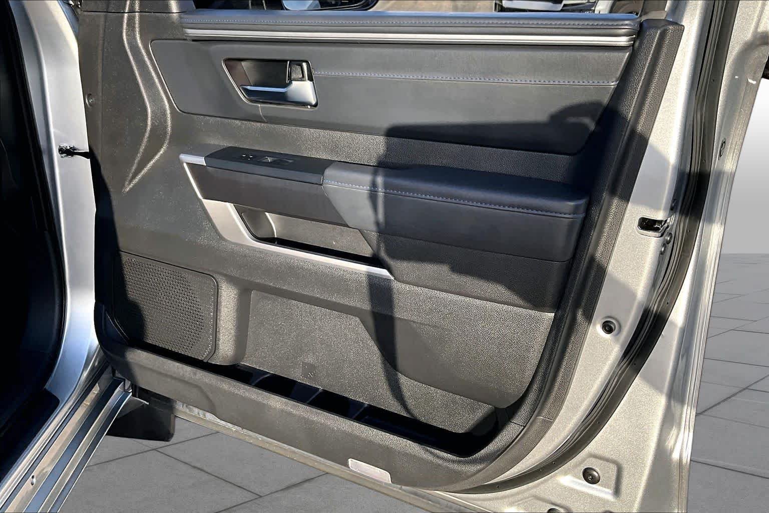 Used 2025 Celestial Silver Metallic Toyota Platinum image 23