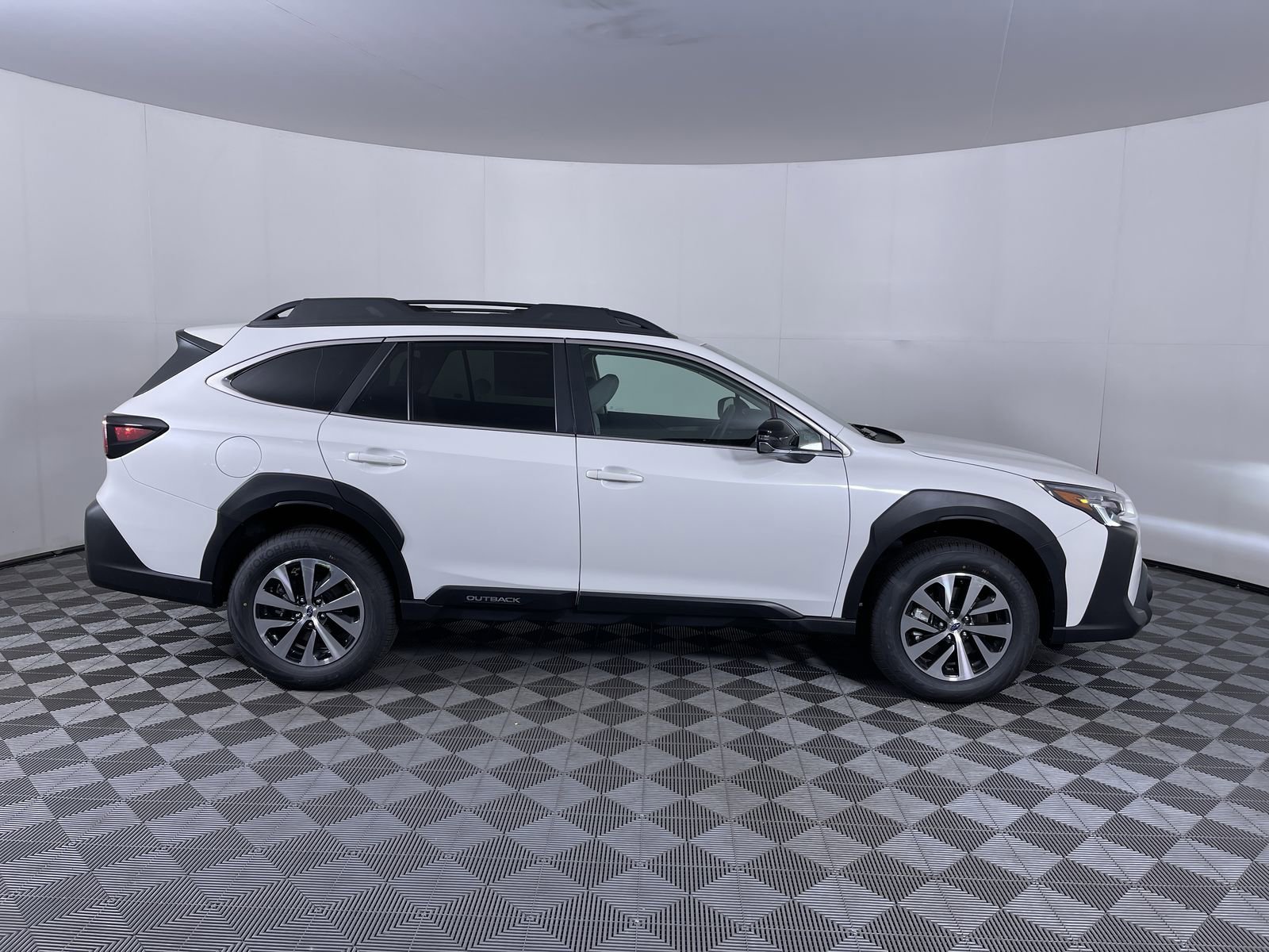 2025 Subaru Outback Premium - Photo 10