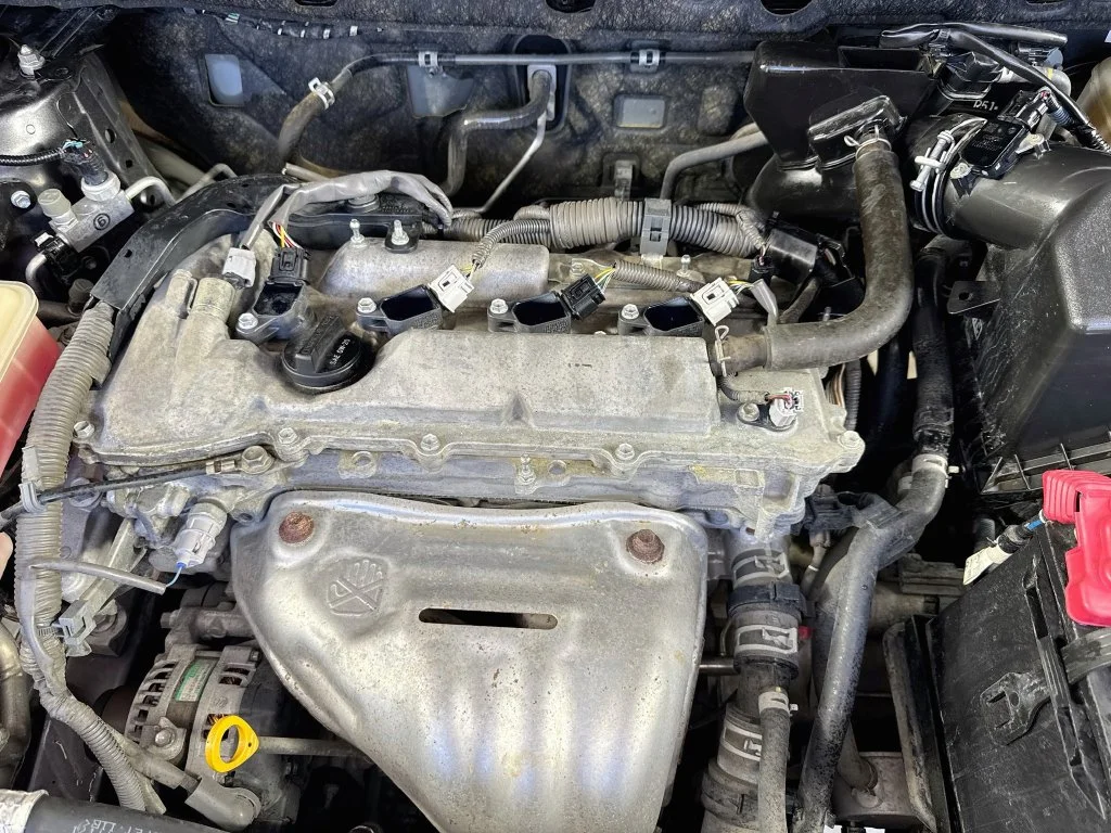 Used 2017 Gray Toyota XLE image 34