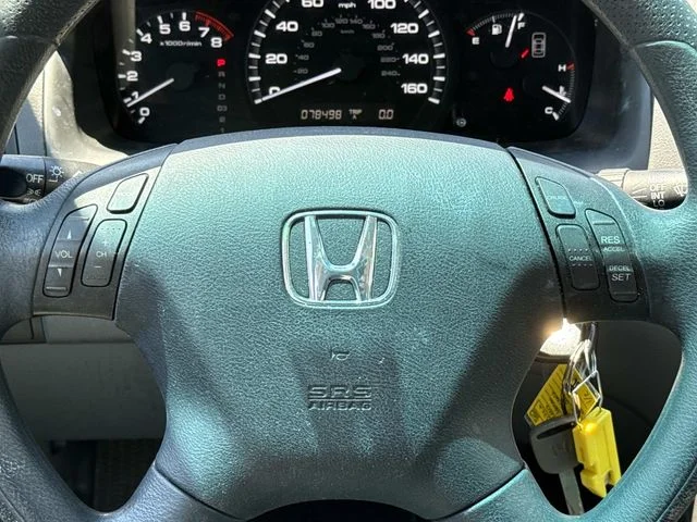 Used 2007 Silver Honda SE image 17