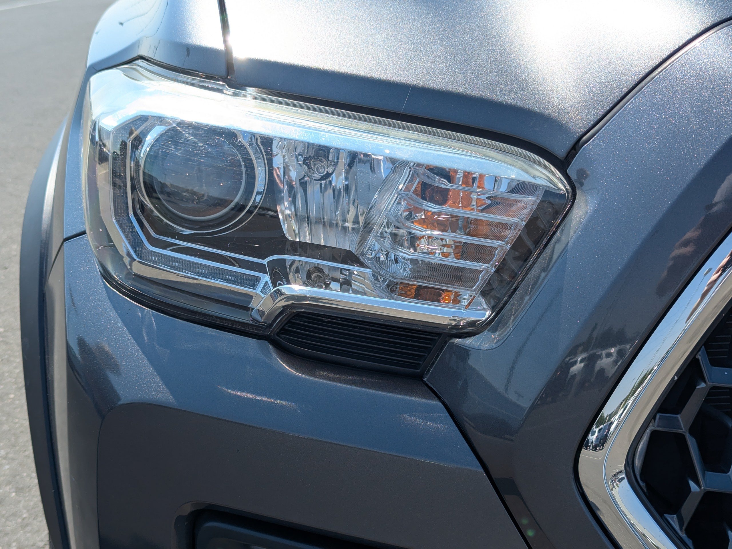 Used 2018  Toyota SR image 39