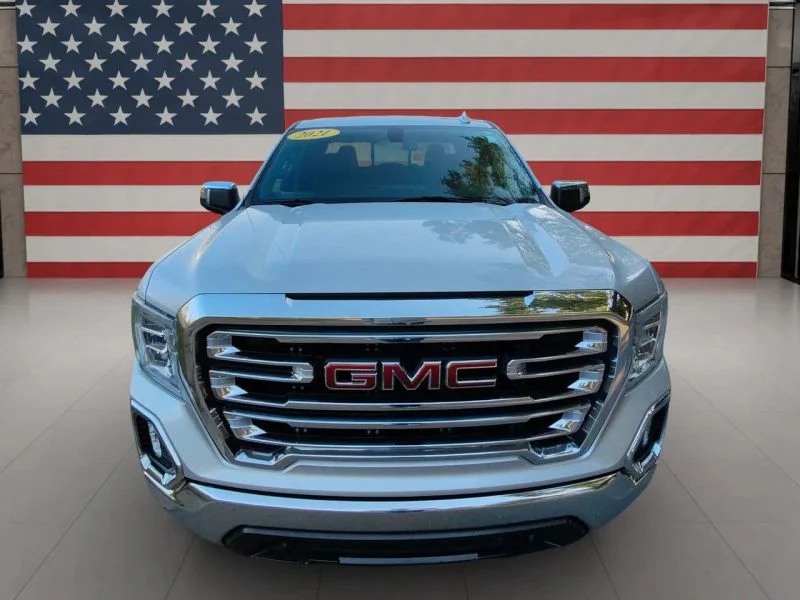 Used 2021 Silver GMC SLT Pickup 4D 5 3/4 ft image 21