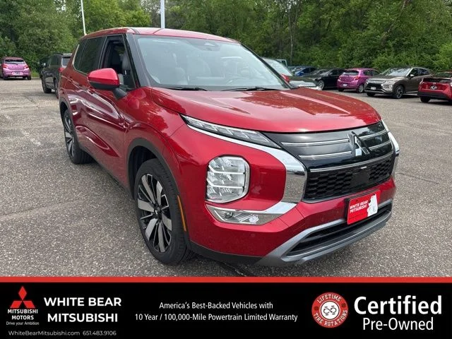 2025 Mitsubishi Outlander SE S-AWC's photo