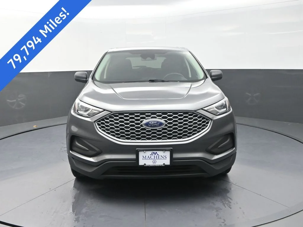 Used 2023 Gray Ford SE image 2