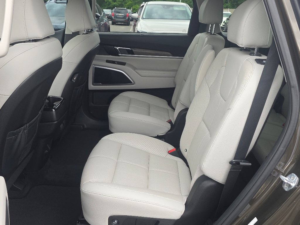 2022 Kia Telluride EX - Photo 31