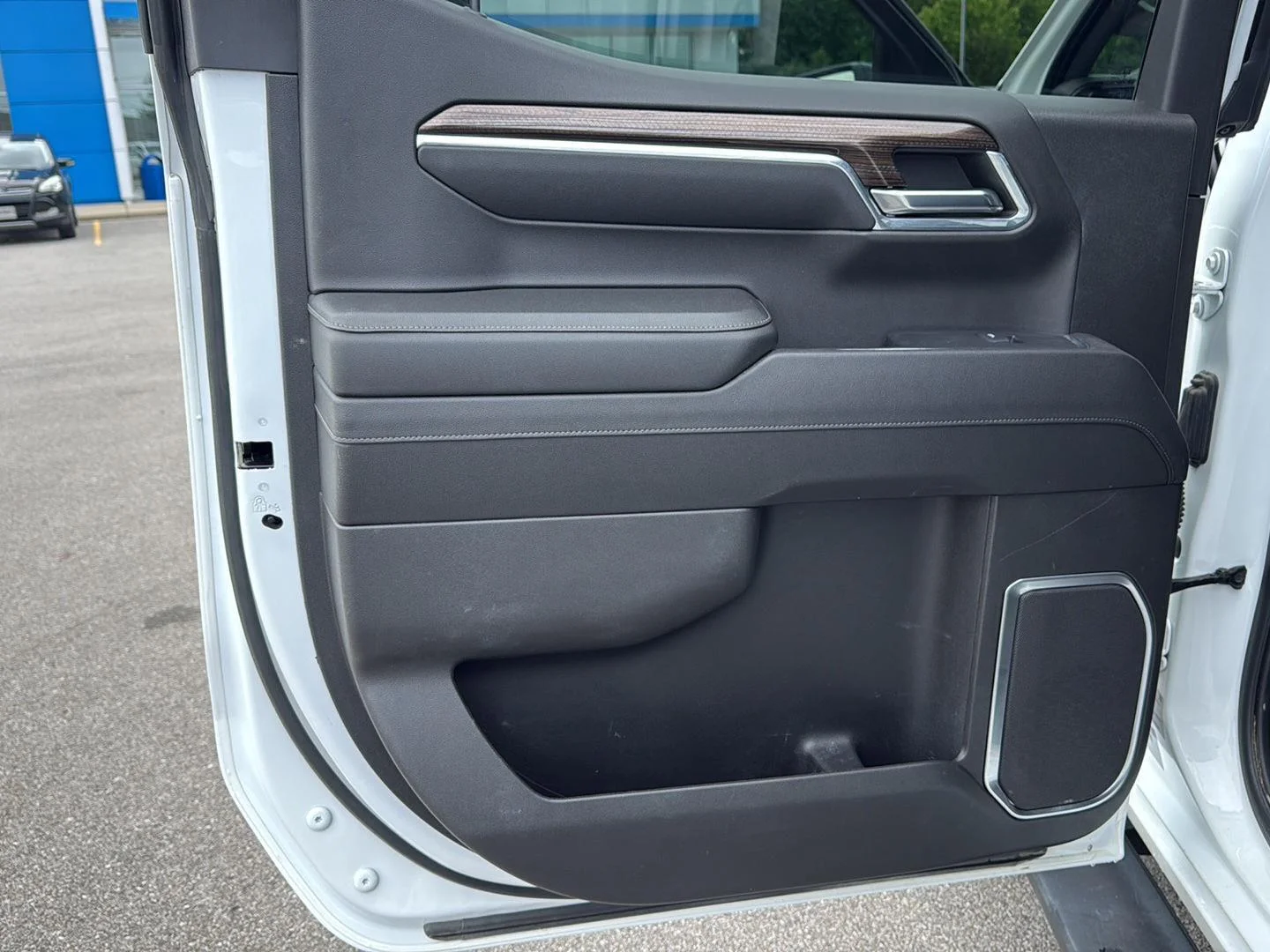 Used 2023 Summit White Chevrolet LT Trail Boss image 20