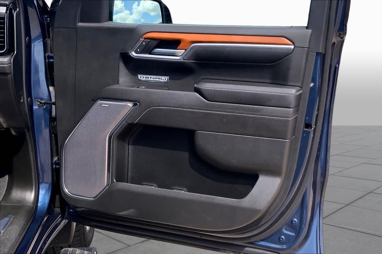 Used 2022 Pacific Blue Metallic GMC Denali image 22