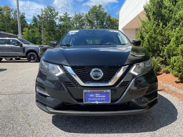 Used 2020 Black Nissan S image 3