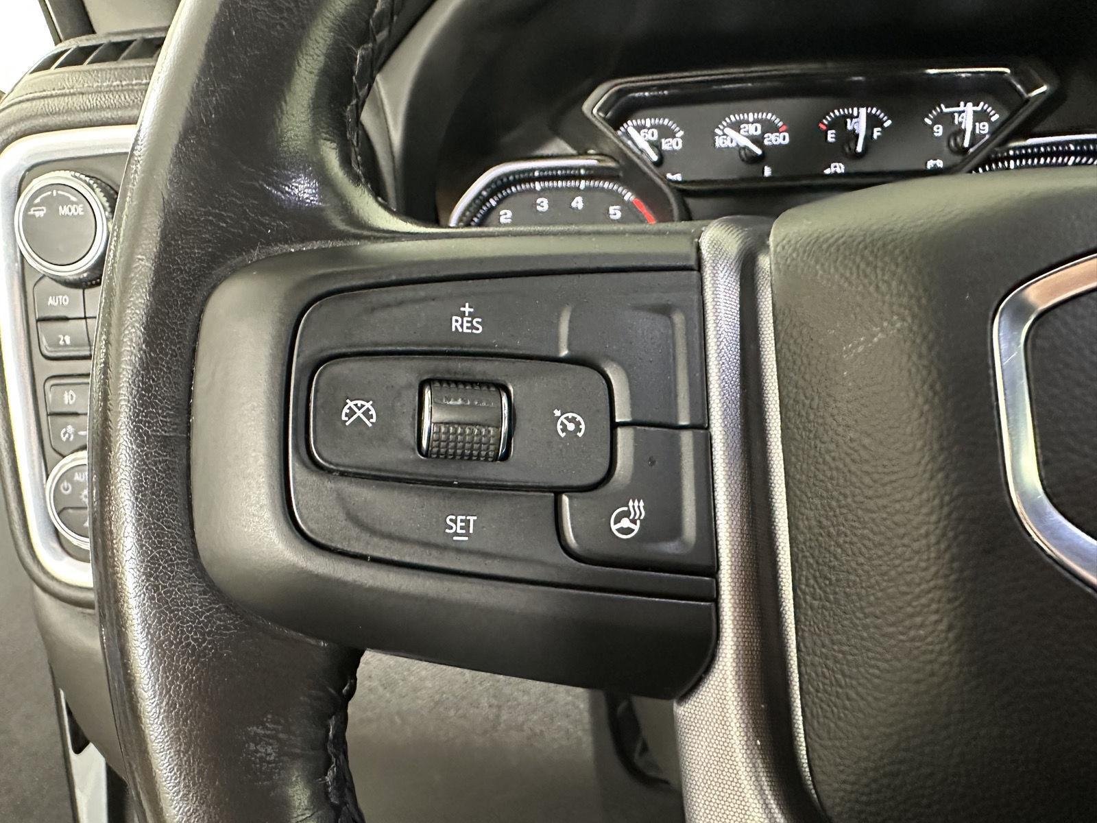 Used 2022 Summit White GMC Elevation image 4