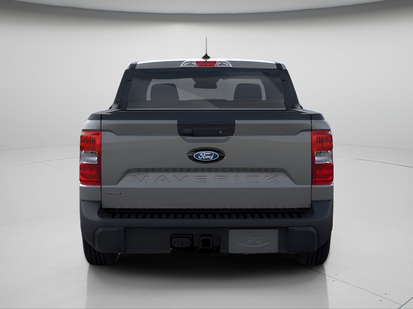 New 2026 Carbonized Gray Metallic Ford LARIAT image 5