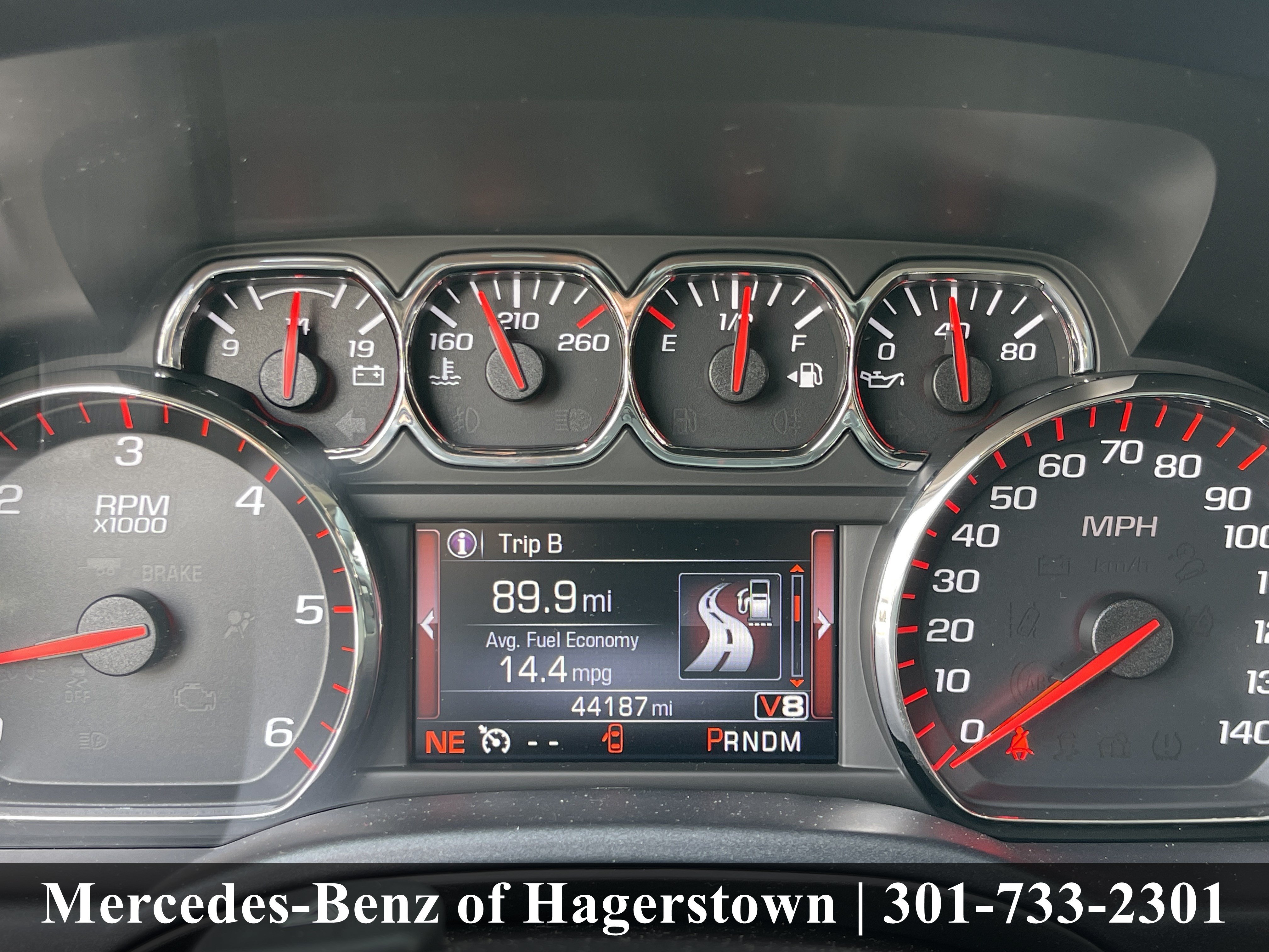 Used 2015 Quicksilver Metallic GMC SLE 4WD Crew Cab 153.0 image 19