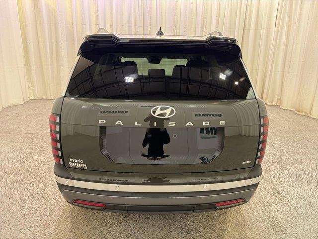 New 2026 Titan Green Hyundai SEL 8P image 7