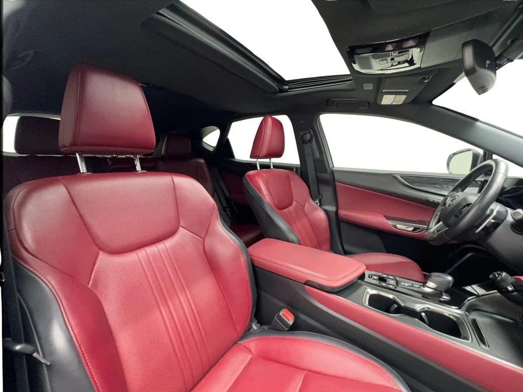 Used 2025 White Lexus 350 Premium image 27