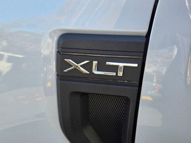 New 2026 Space White Metallic Ford XLT image 47