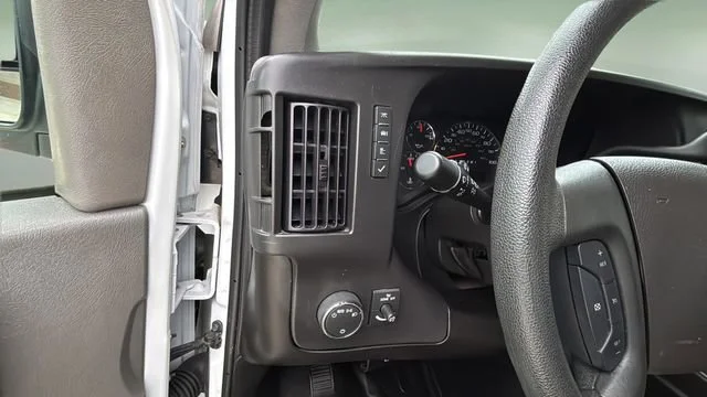 Used 2024 Summit White GMC Work Van image 21