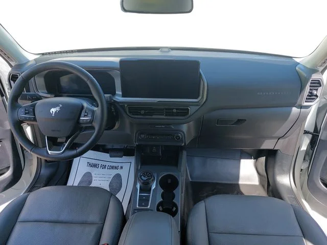 Used 2025 White Ford Badlands image 9