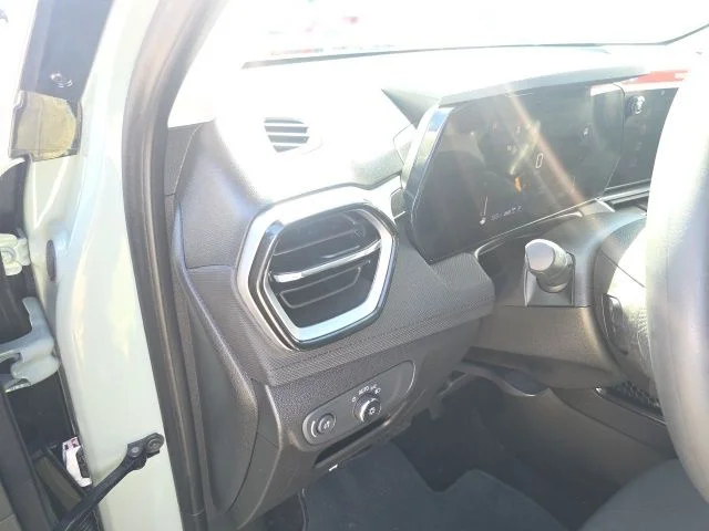 Used 2026 Green Chevrolet LT image 14