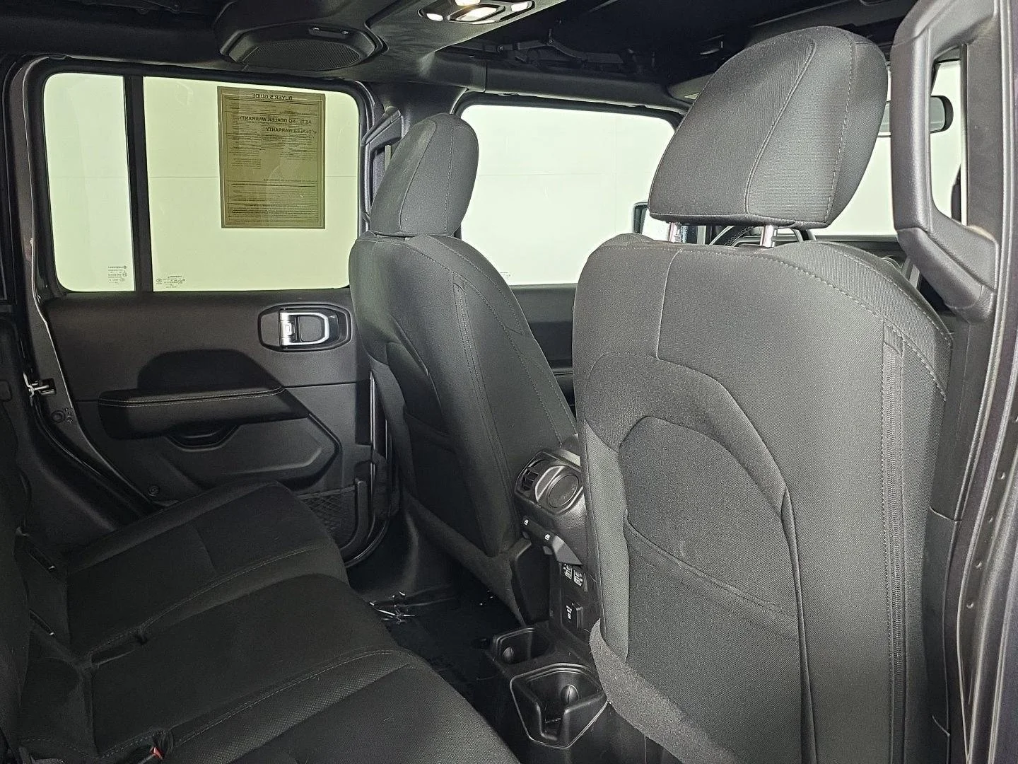Used 2021 GRAY Jeep Overland image 24