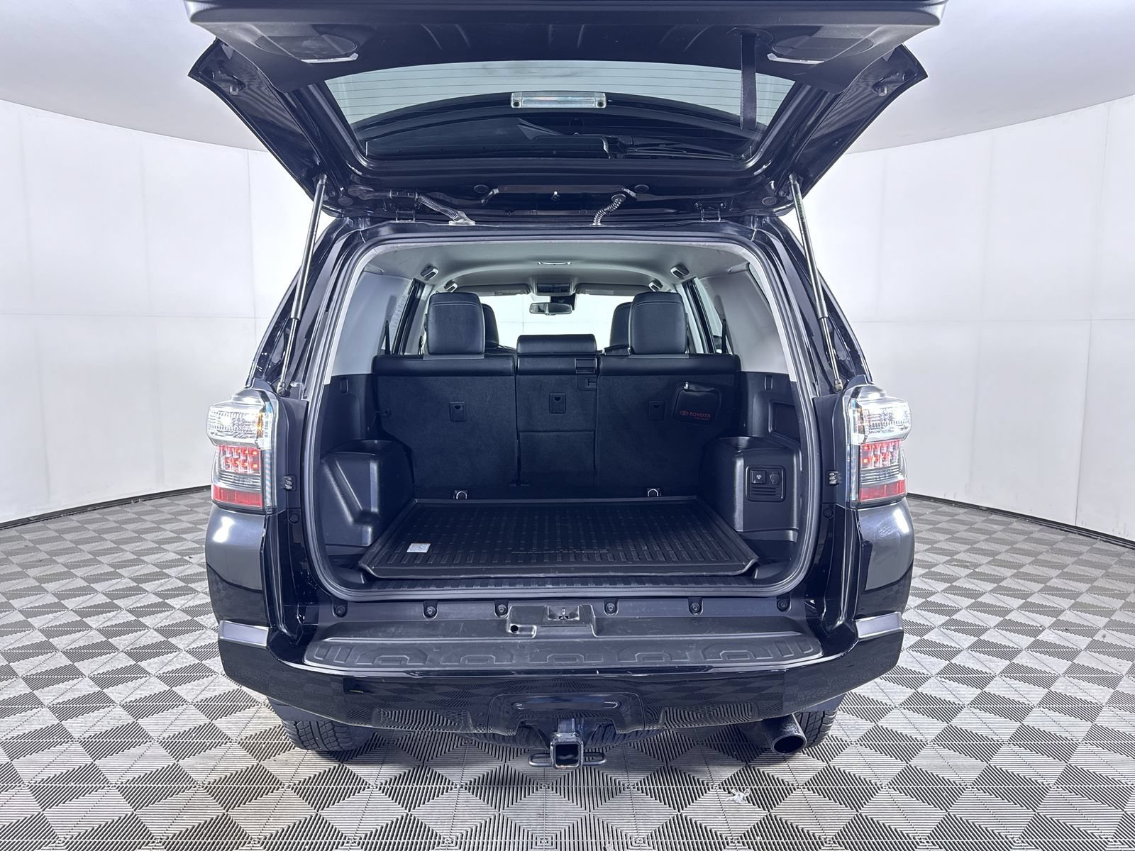 Used 2023 Black Toyota SR5 Premium image 25