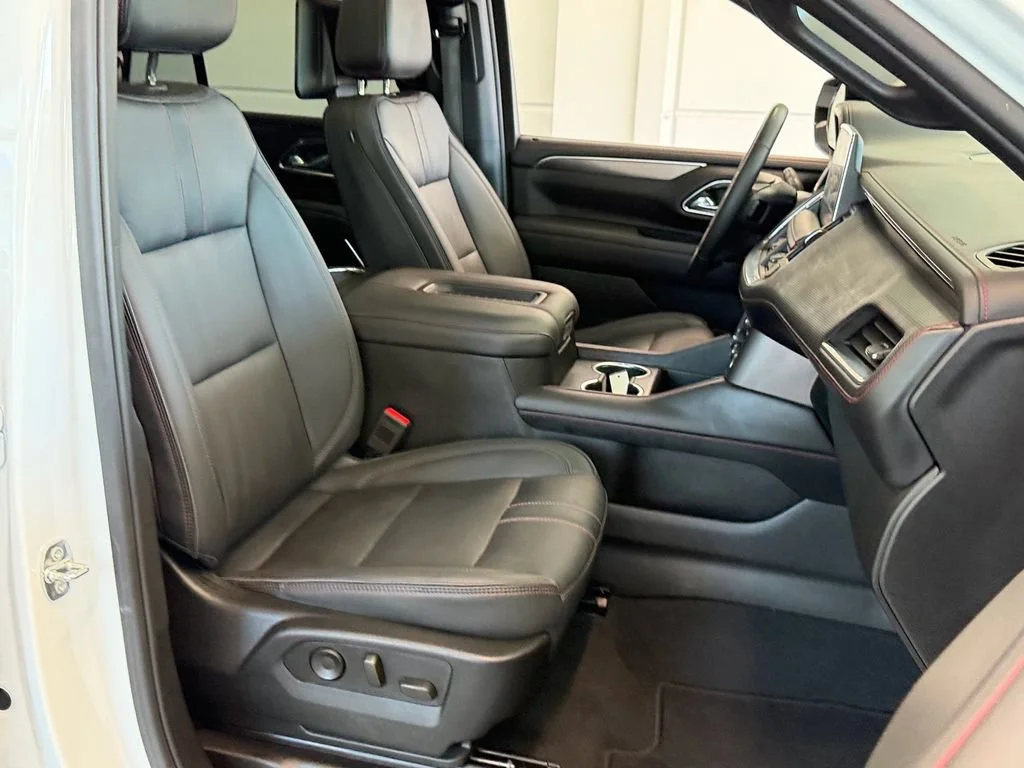 Used 2023 SUMMIT WHITE Chevrolet RST image 16