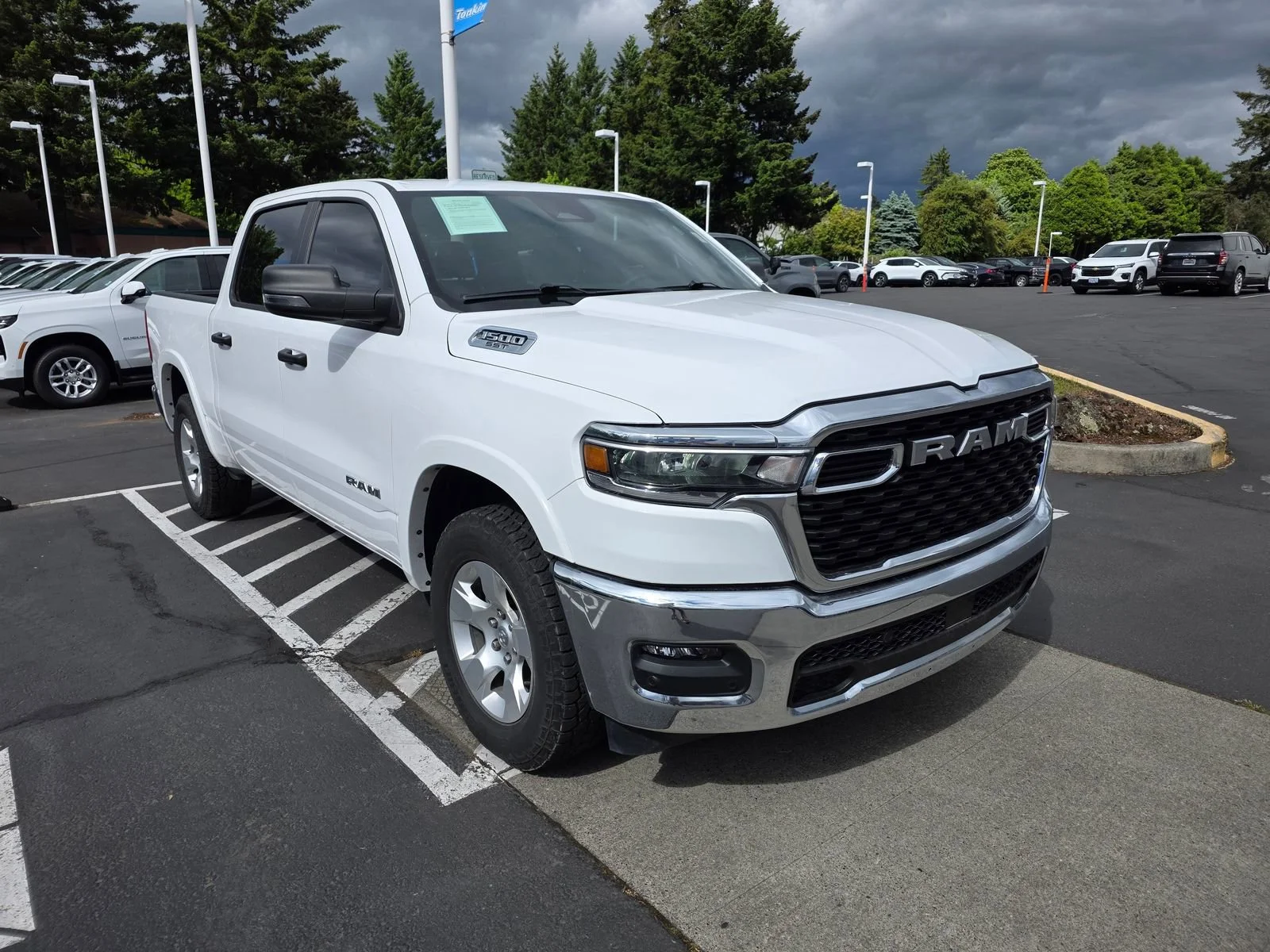 2025 RAM 1500 Big Horn/Lone Star 4x4 Crew Cab 5'7's photo