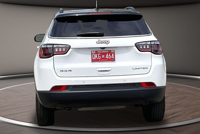 Used 2025 White Jeep Limited image 4