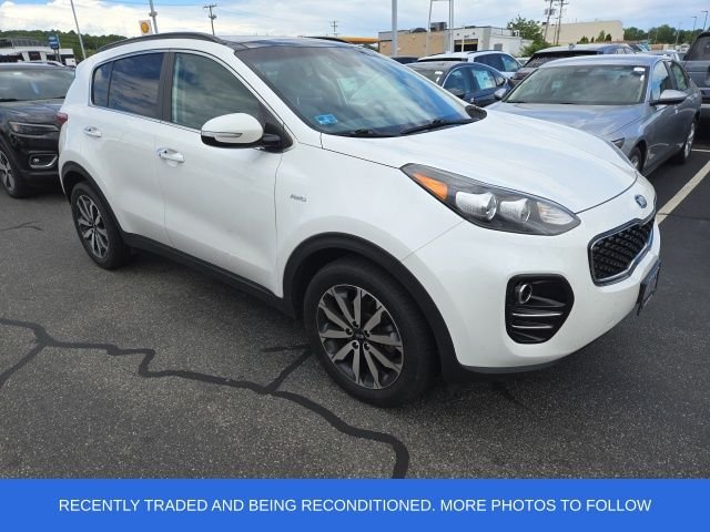 Used 2018 White Kia EX image 1
