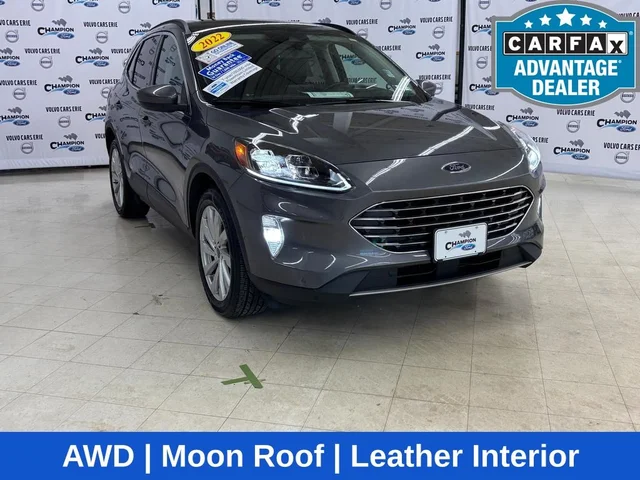 2022 Ford Escape Hybrid Titanium