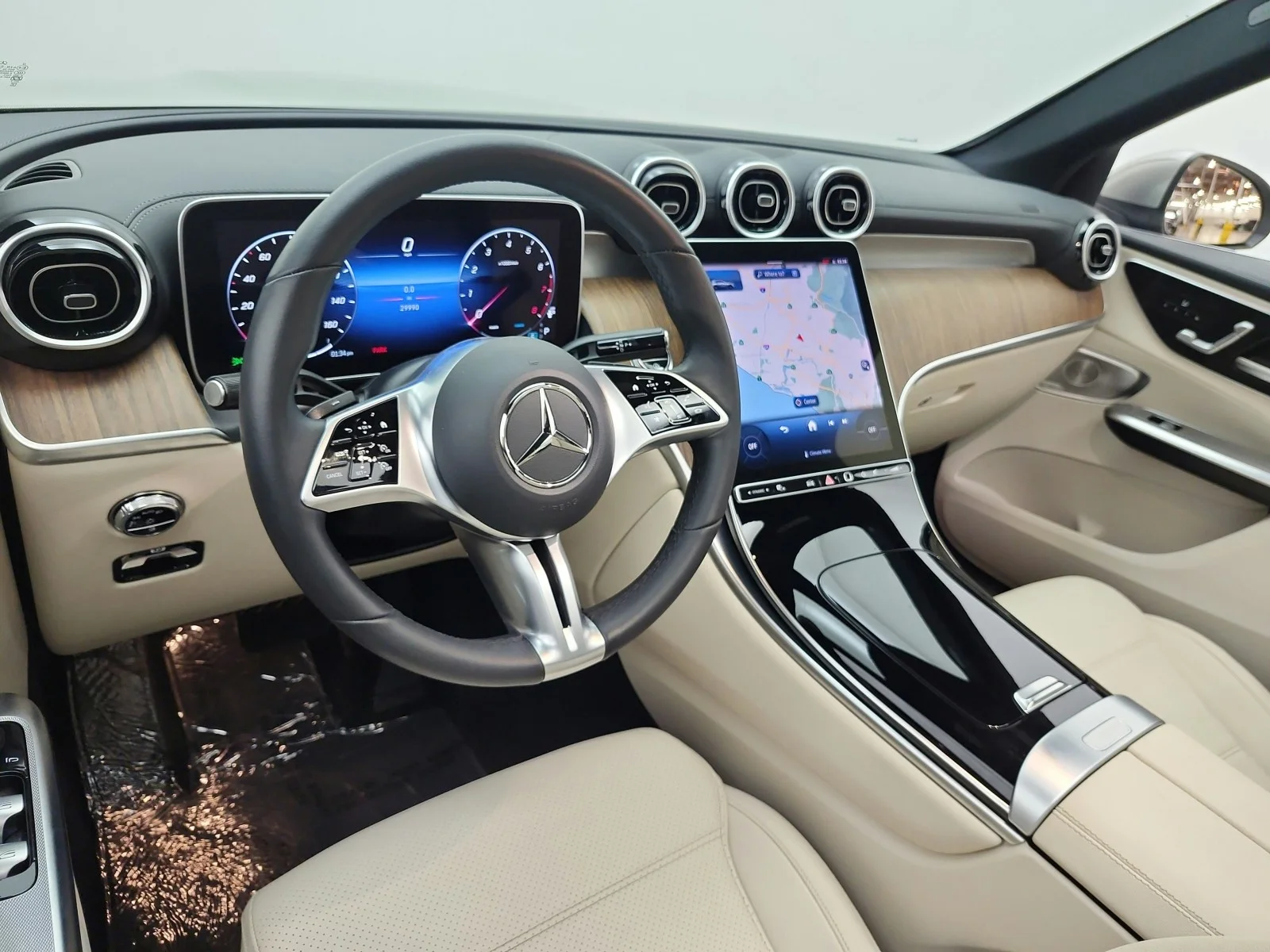 Used 2023 Mojave Silver Metallic Mercedes-Benz GLC 300 SUV image 14