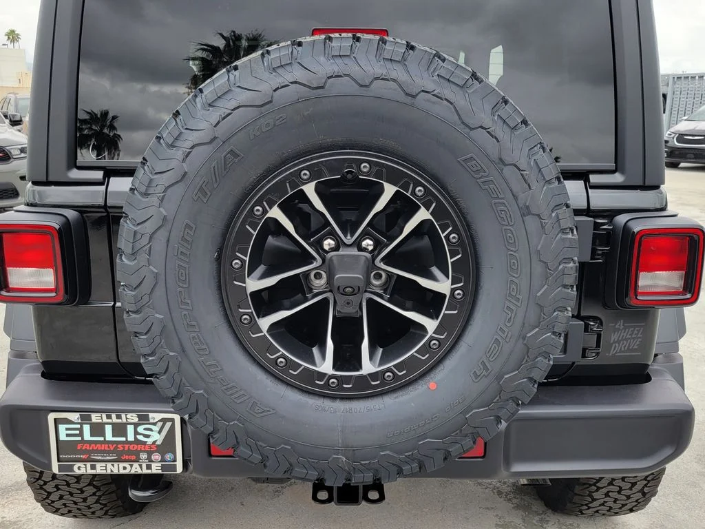 New 2026 Black Clear-Coat Exterior Paint Jeep Willys image 21