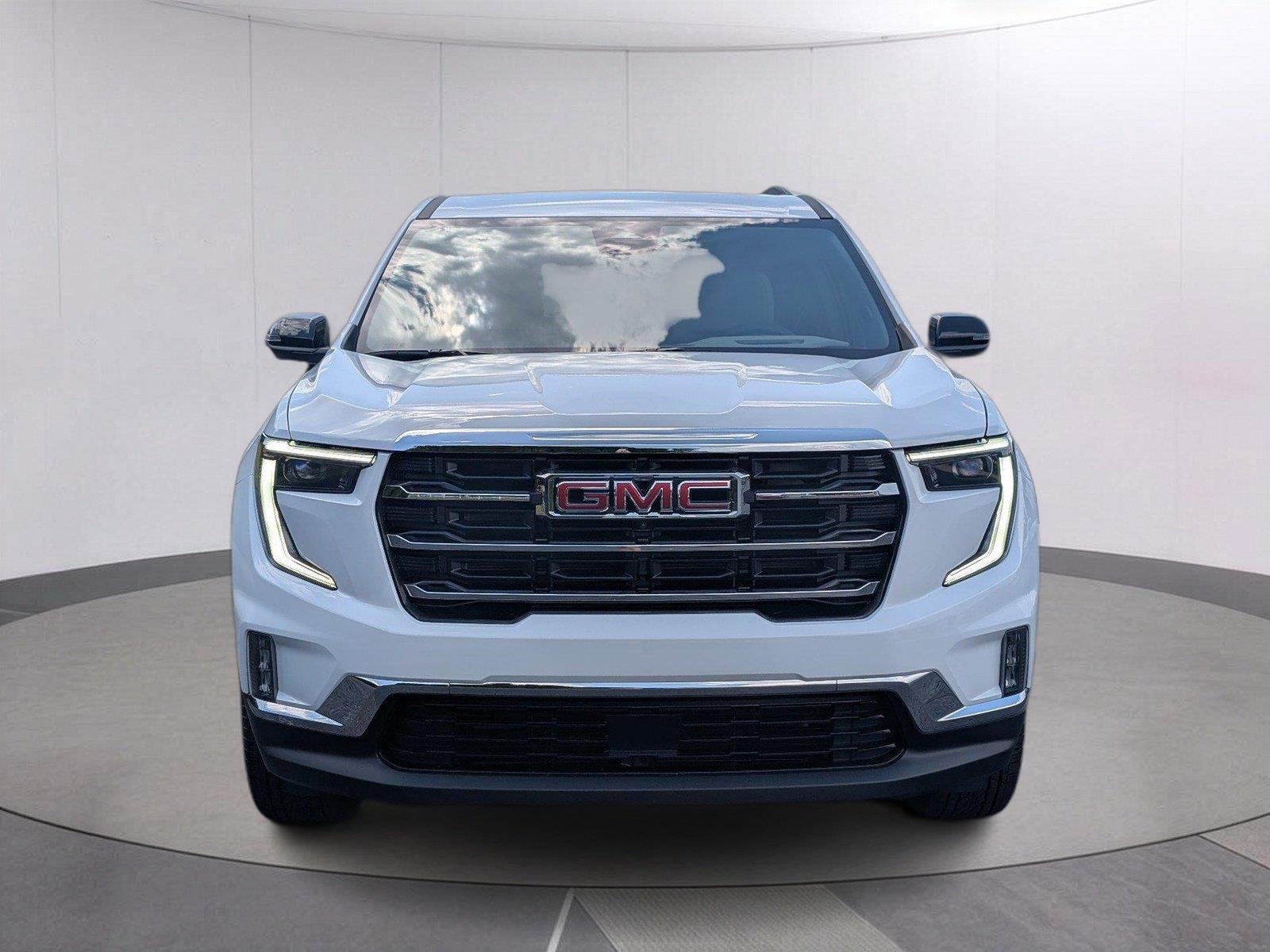 New 2027 Summit White GMC Elevation image 8