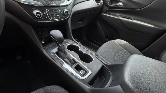 Used 2024 White Chevrolet LT image 14