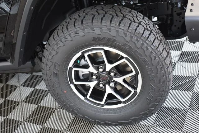 New 2026 Black Clearcoat Jeep Rubicon X image 10