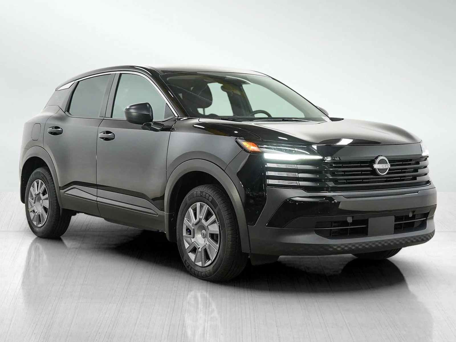 Used 2025 Super Black Nissan S image 7
