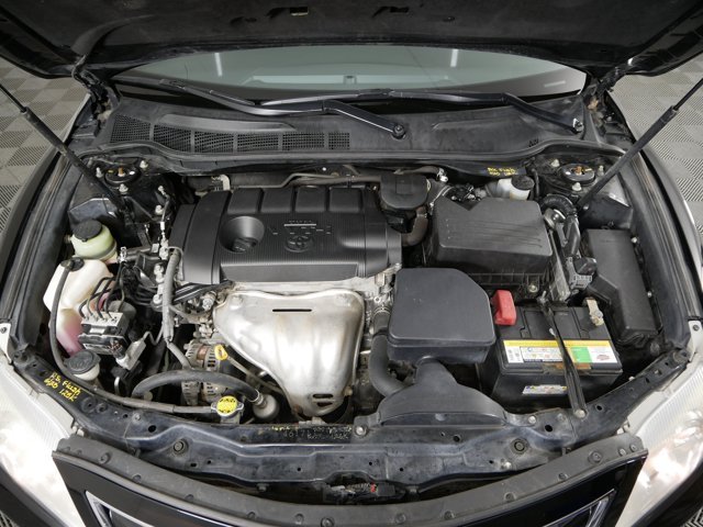 Used 2011 Black Toyota XLE w/ Extra Value Pkg image 30