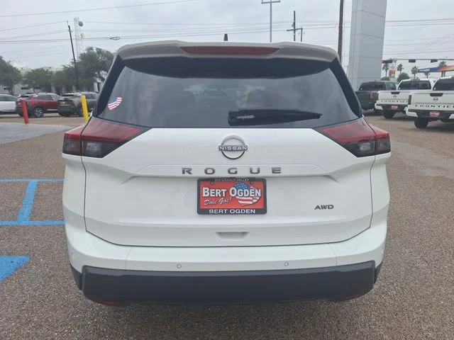 Used 2025 White Nissan S image 6
