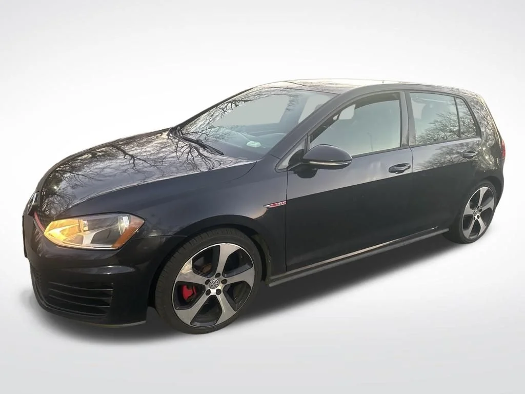 Used 2017 Black Volkswagen S image 3