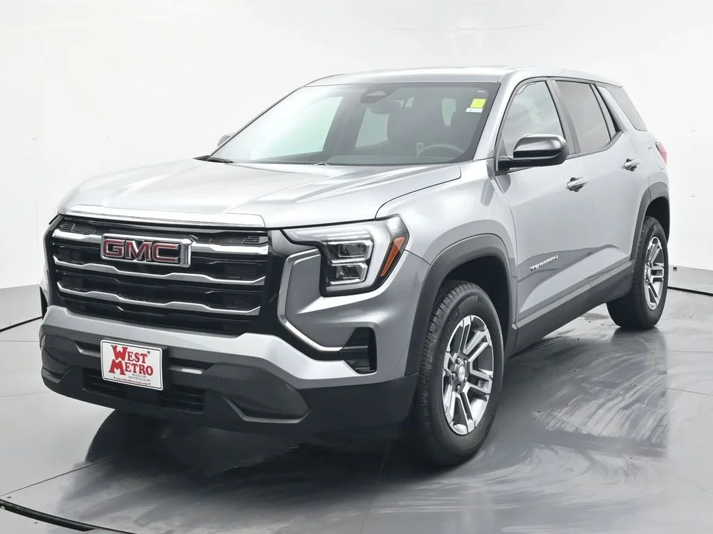2025 GMC Terrain Elevation AWD's photo