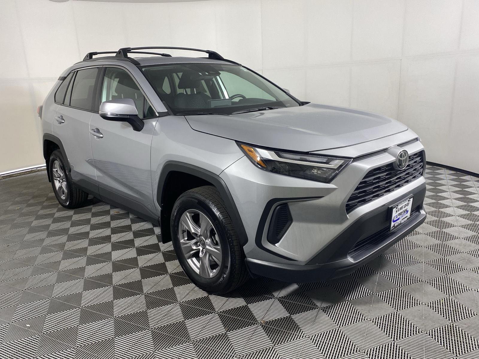 Used 2023 Silver Sky Metallic Toyota XLE image 10