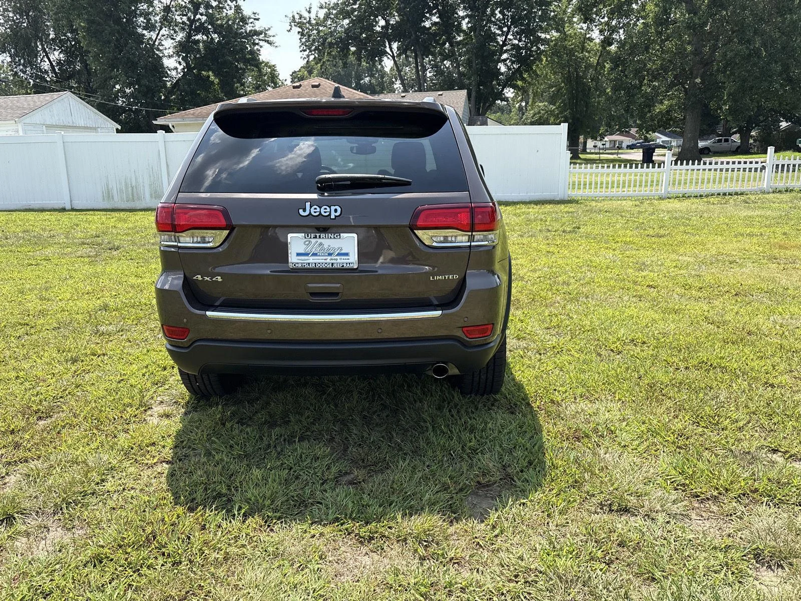 Used 2021 Walnut Brown Metallic Clearcoat Jeep Limited image 6