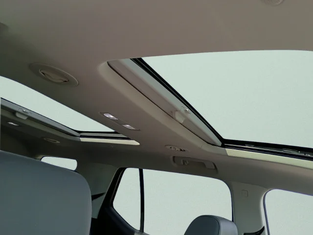 2019 Chevrolet Traverse Premier - Photo 27