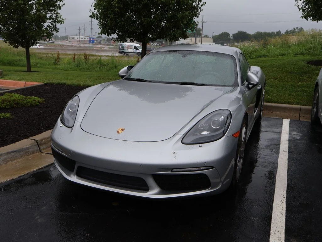 2018 Porsche 718 Cayman S's photo