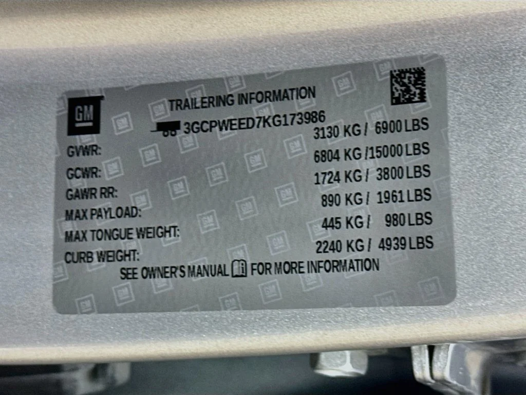 Used 2019 Silver Chevrolet LTZ image 39