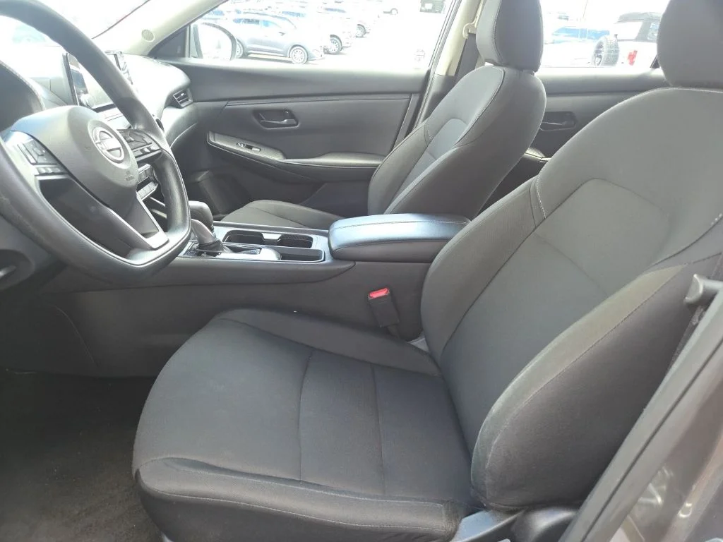 Used 2025 Gray Nissan S image 28
